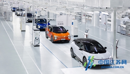 破曉已至，智啟新程 高合汽車上海發布全新服務與配置，共赴云端出行未來